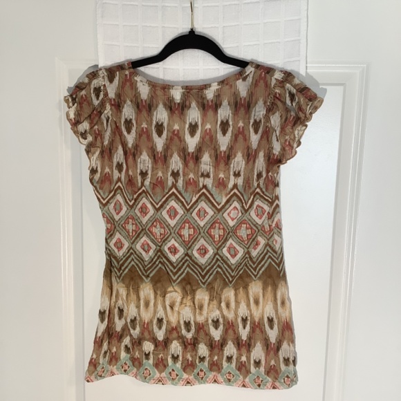 Liz Wear Ladies Pullover V- Neck Top Tan/ Pink/ White Size M - Picture 2 of 4